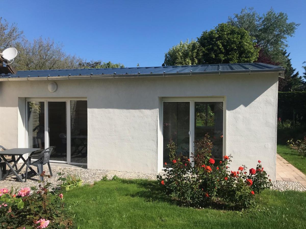 Maison Blanche En Cote De Nacre Mathieu Exterior photo